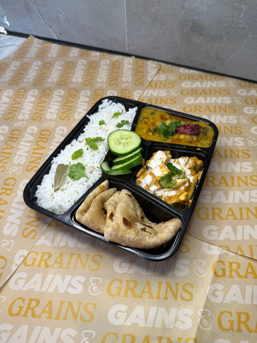 🫕 Butter & Lentils Box 🍛✨