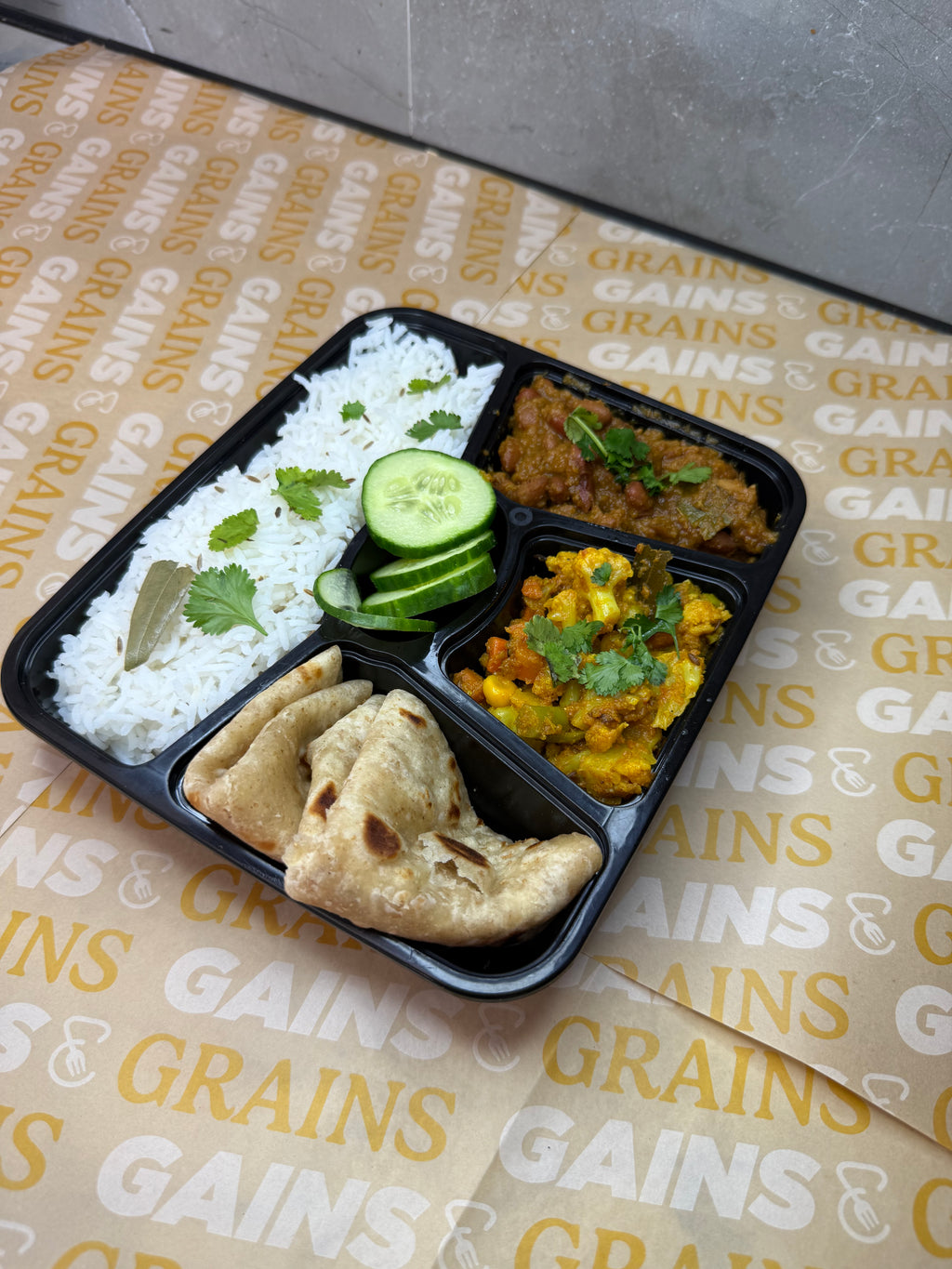 🍛 Red Bean Curry Box 🌱✨